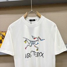 ARC‘TERYX/始祖鸟 2026新款短袖T恤!男女同款!走秀图案时尚休闲短袖T恤衫!设计logo设计!极具设计精选客 ARC‘TERYX/始祖鸟 2026新款短袖T恤!男女同款!走秀图案时尚休闲短袖T恤衫!设计logo设计!极具设计精选客