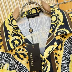 高定款(真丝面料升级 ) Versace 范思哲 最大可穿250斤,新款真丝套装,男女同款家居服套装,定制真丝面料,不抽 高定款(真丝面料升级 ) Versace 范思哲 最大可穿250斤,新款真丝套装,男女同款家居服套装,定制真丝面料,不抽