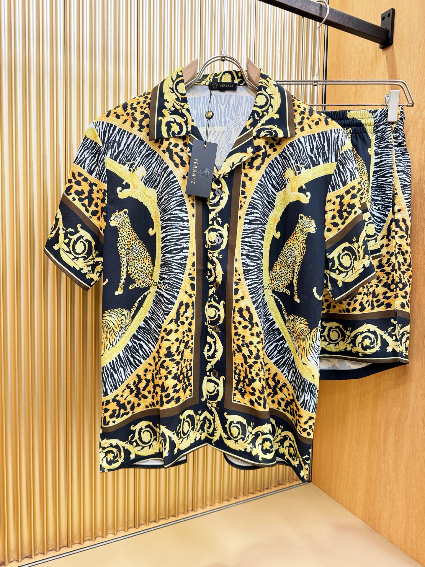 高定款(真丝面料升级 ) Versace 范思哲 最大可穿250斤，新款真丝套装，男女同款家居服套装，定制真丝面料，不抽