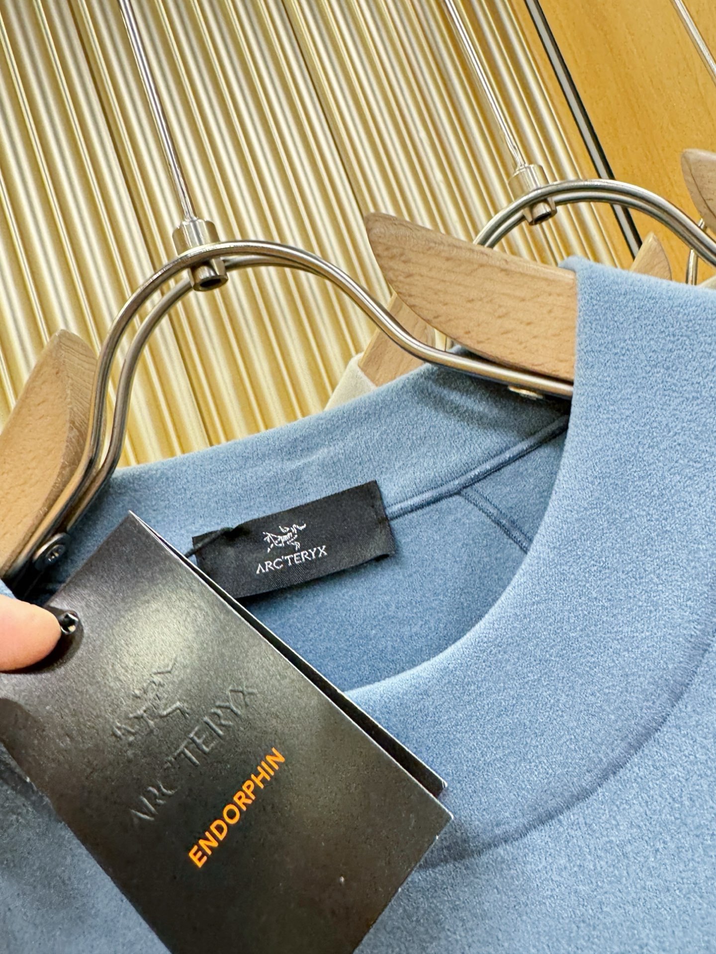 ARC‘TERYX/始祖鸟 2026ss秋冬新品 长袖T恤，经典Logo设计，百搭款 官网同步发售 定制面料，柔软细腻 