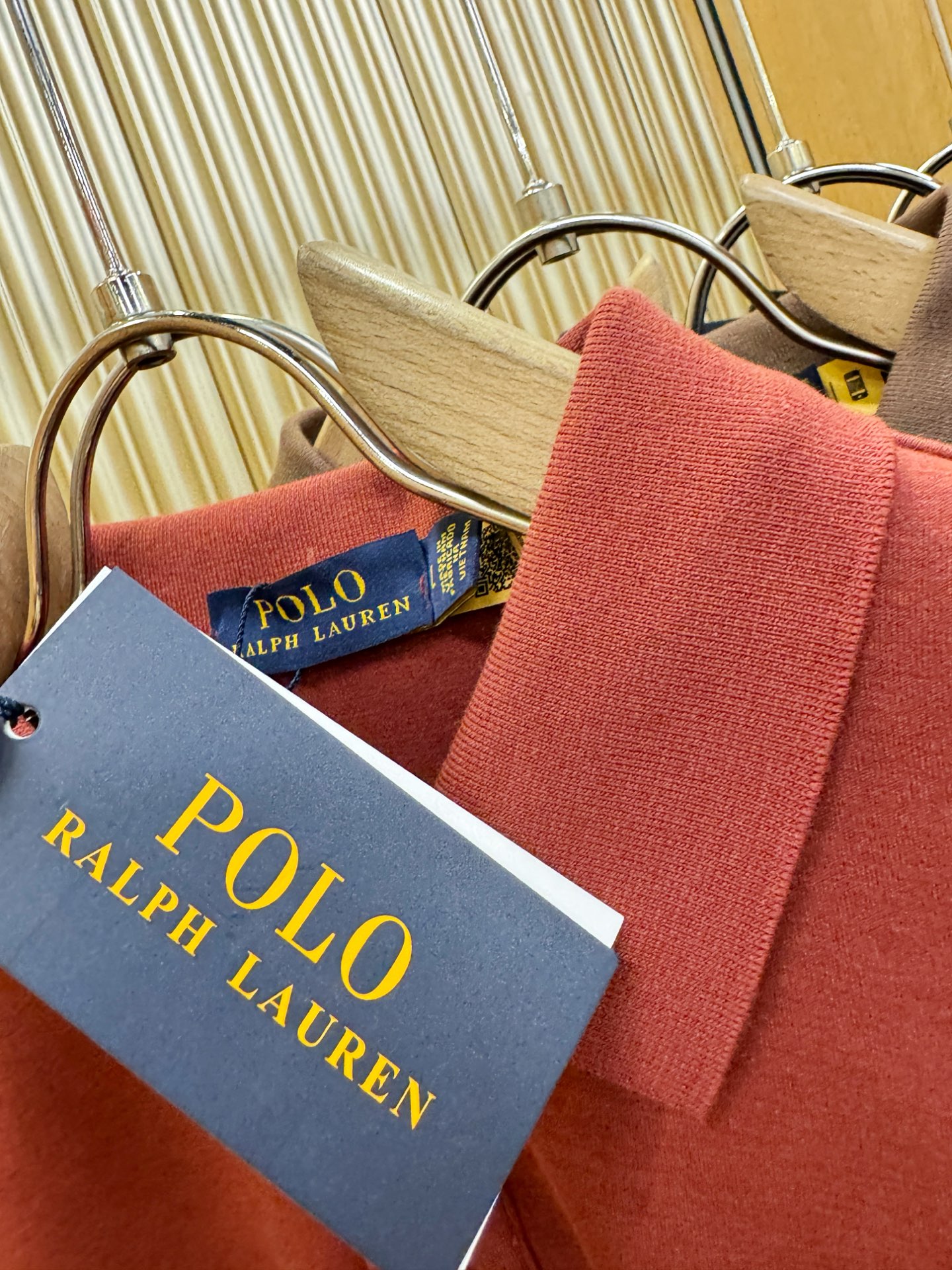 POLO 2026秋冬新品，官网同步 经典大气百搭翻领长袖，顶级原版面料，质感细腻 超柔软亲肤触感！奢华高贵 翻领设计，