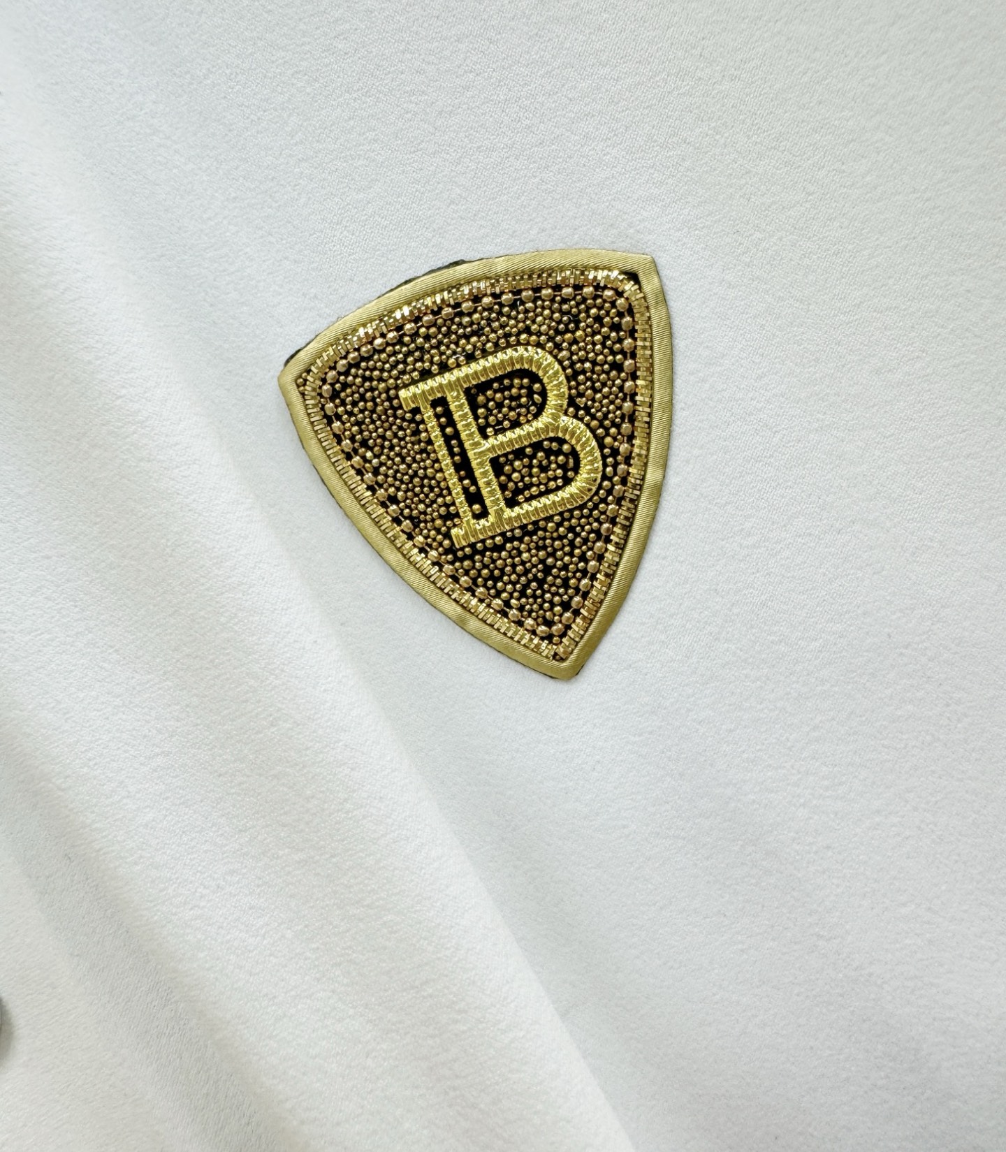 BURBERRY巴宝莉 2026新款衬衫，贸易公司渠道稀出，领先官网发售！经典休闲衬衫搭配独特的设计，简洁干净、经典时髦