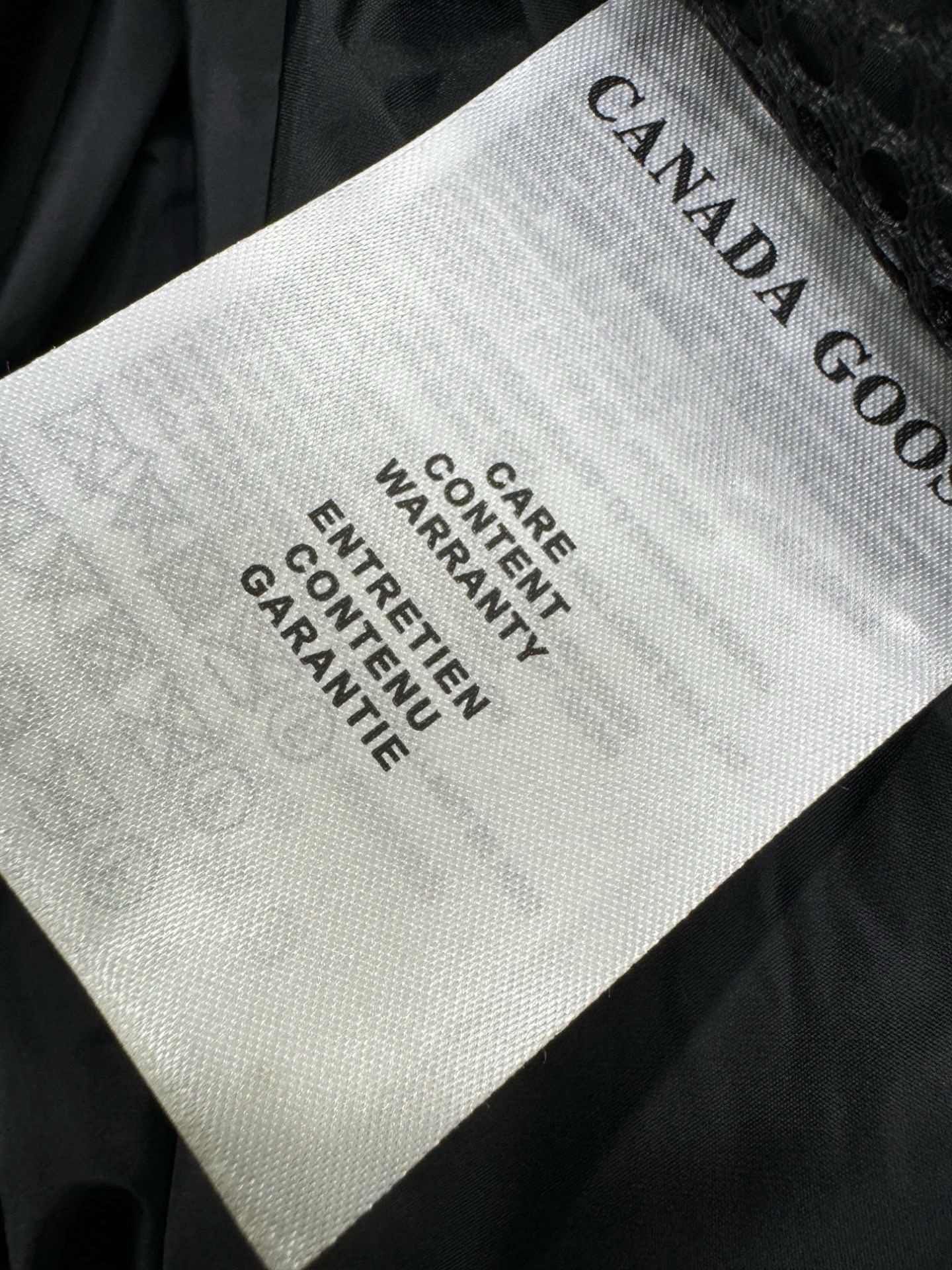 爆款羽绒服 2026新品加拿大鹅 品牌Canada Goose  新款羽绒服秀场新品  品相非常完美，专柜高科技防水面料