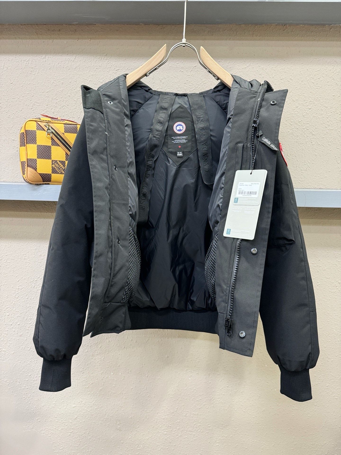 爆款羽绒服 2026新品加拿大鹅 品牌Canada Goose  新款羽绒服秀场新品  品相非常完美，专柜高科技防水面料