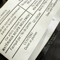 加拿大鹅 品牌Canada Goose 2026新款羽绒服秀场新品,品相非常完美,专柜高科技防水面料,内里90%白鹅绒 加拿大鹅 品牌Canada Goose 2026新款羽绒服秀场新品,品相非常完美,专柜高科技防水面料,内里90%白鹅绒