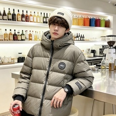 加拿大鹅 品牌Canada Goose 2026新款羽绒服秀场新品,品相非常完美,专柜高科技防水面料,内里90%白鹅绒 加拿大鹅 品牌Canada Goose 2026新款羽绒服秀场新品,品相非常完美,专柜高科技防水面料,内里90%白鹅绒