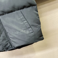 加拿大鹅 品牌Canada Goose 2026新款羽绒马甲,秀场新品,品相非常完美,专柜高科技防水面料,内里90%白鹅 加拿大鹅 品牌Canada Goose 2026新款羽绒马甲,秀场新品,品相非常完美,专柜高科技防水面料,内里90%白鹅