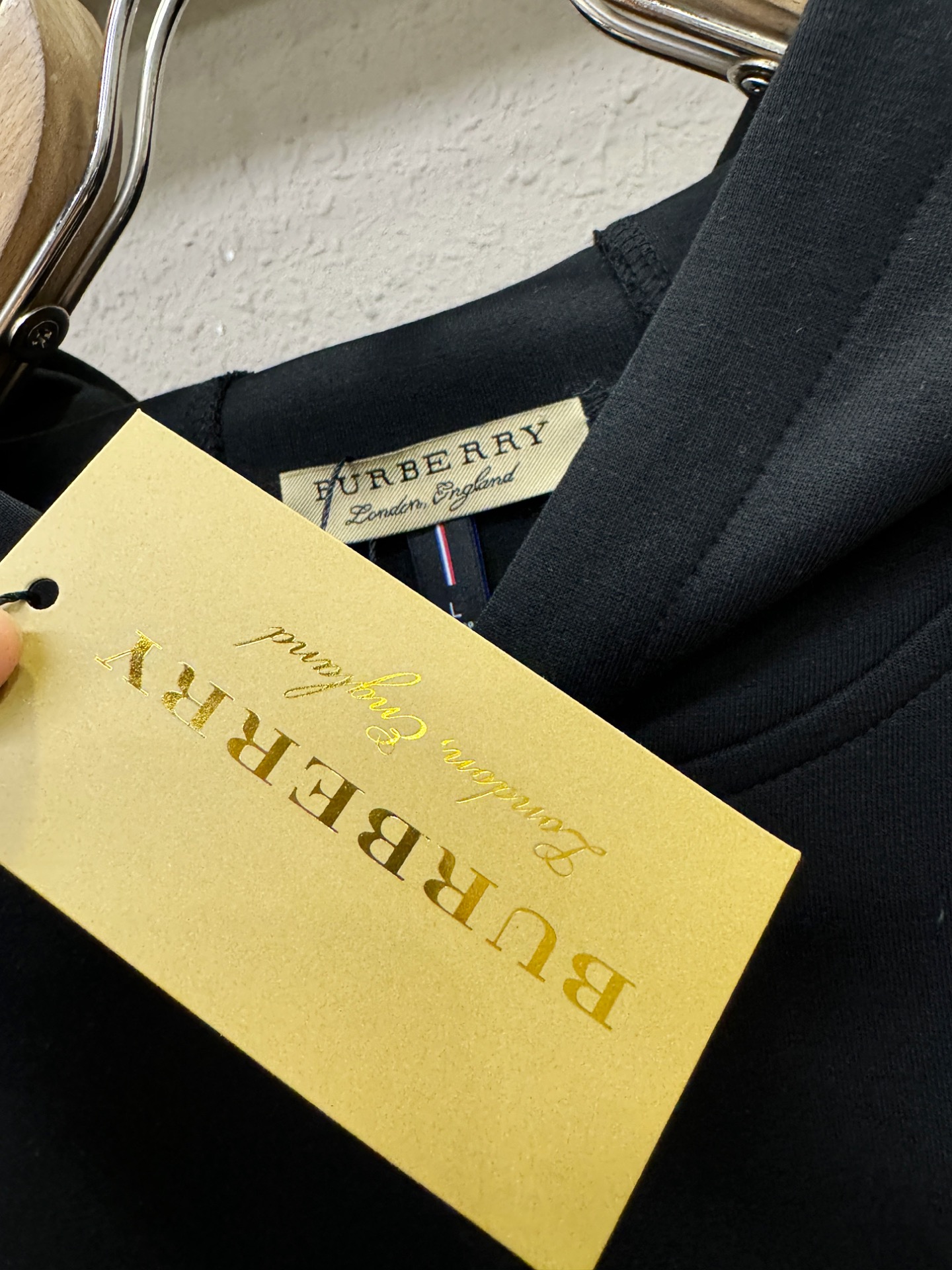 BURBERRY巴宝莉 秋冬新品 长袖卫衣，重工刺绣，经典Logo设计，百搭款 官网同步发售 定制面料，柔软细腻，亲肤感