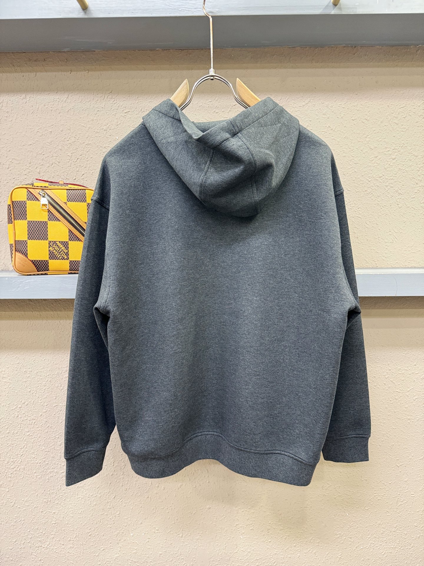 BURBERRY巴宝莉 秋冬新品 长袖卫衣，重工刺绣，经典Logo设计，百搭款 官网同步发售 定制面料，柔软细腻，亲肤感