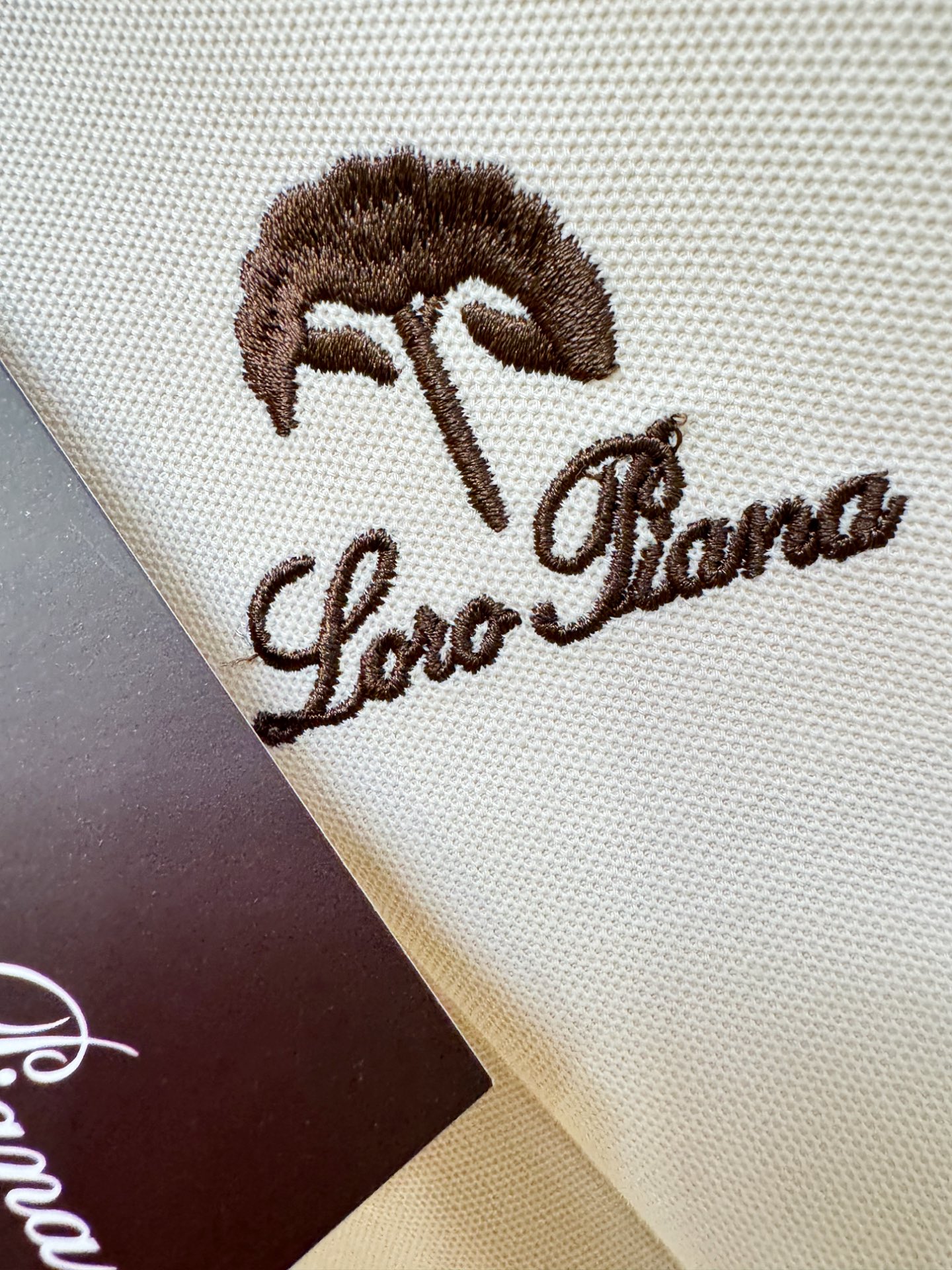 Loro Piana诺悠翩雅 2026秋季新品，官网同步 经典大气百搭Polo领长袖T恤，顶级原版面料，质感细腻 超柔软