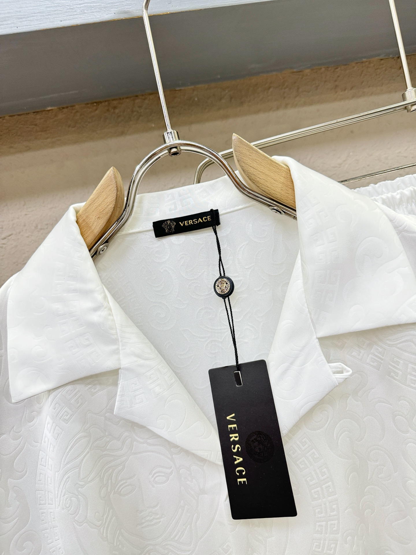 高定款(真丝面料升级 ) Versace 范思哲最大可穿250斤，新款真丝套装，男女同款家居服套装，定制真丝面料，不抽丝
