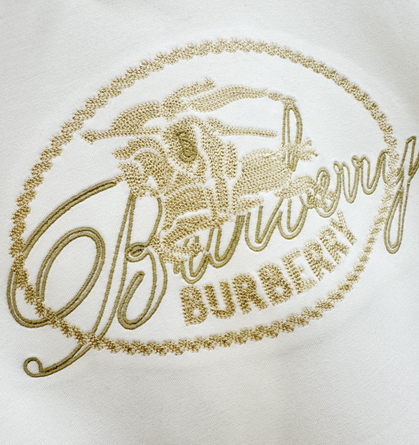BURBERRY巴宝莉 2026新品 专柜同步新款连帽卫衣，经典Logo设计，三标齐全，百搭款 官网同步发售 柔软细腻 