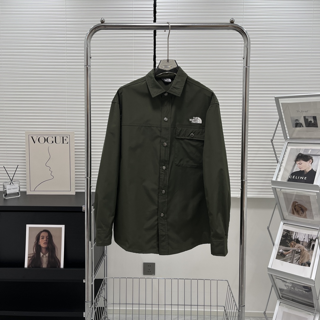 Product Summary: North Face L/S Nuptse Shirt in Green and Black, Various Sizes. - 图片 2