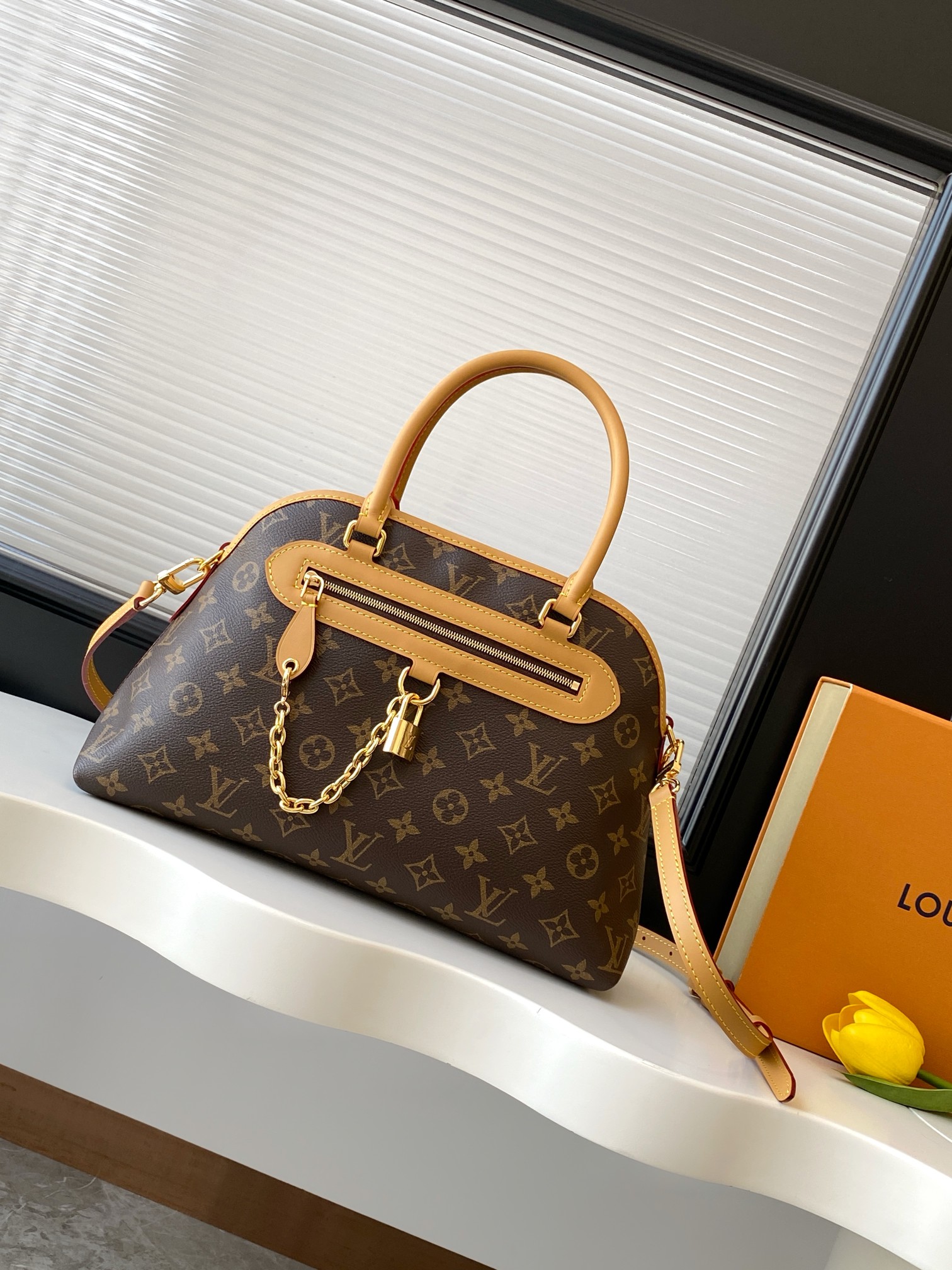 P390 [Dynamic 163c chip top original versión mejorada] M15208 bolso para suegra con presbicia Bolso Ever More PM Este E…