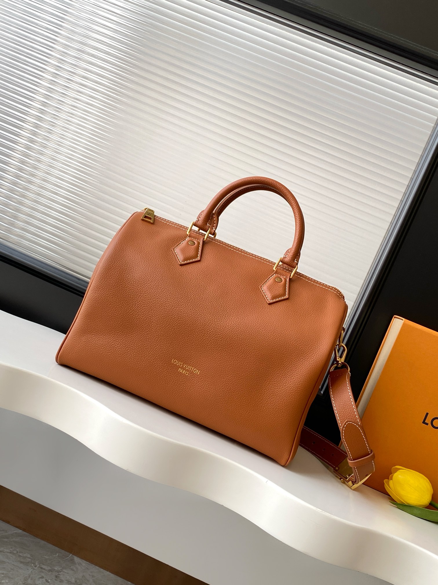 P620 [versión mejorada original con chip top Dynamic 163c] M24892 marrón M24891 negro Este bolso Speedy Soft 30 está fa…