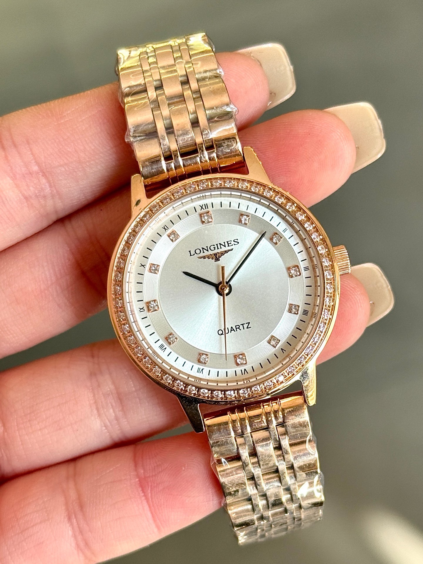 Longines La Grande Classique de Longines rose gold-tone case and bracelet, diamond bezel, silver dial 28mm Women's Quartz