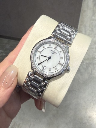 Longines DolceVita Moonphase 34mm detail 7