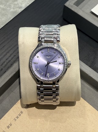Longines DolceVita Moonphase 34mm detail 4