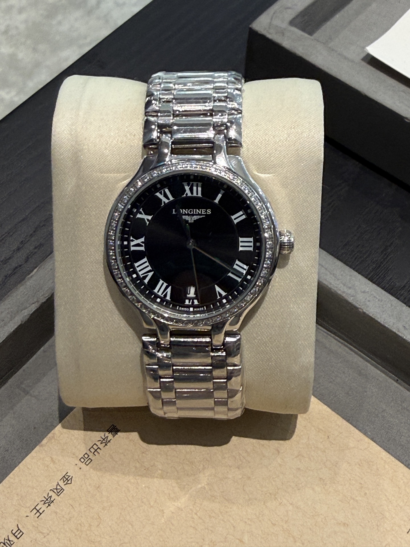 Longines PrimaLuna 34mm detail 7