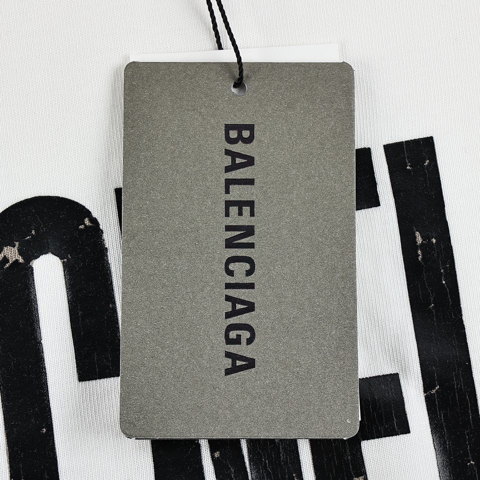 Balenciaga/巴黎世家 24ss 爆裂纹反向字母印花短袖T恤