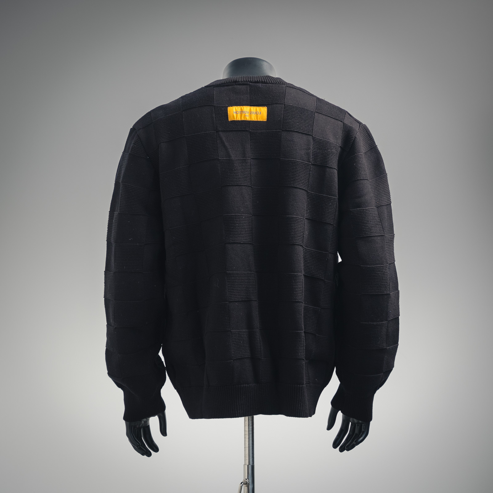LouisVuitton /路易威登22SS胸前别针棋盘格针织毛衣