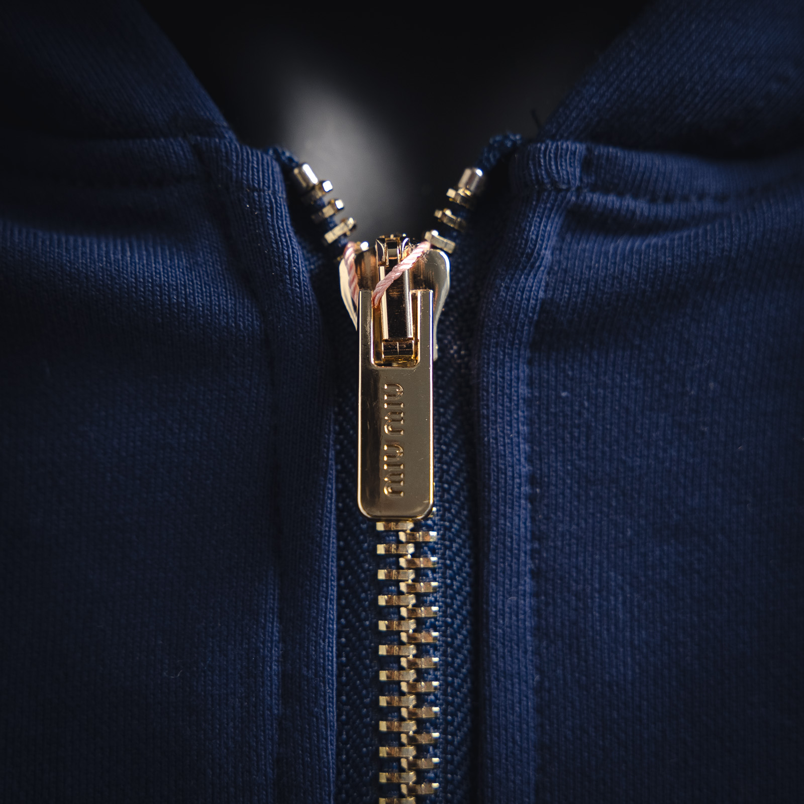 MIUMIU 缪缪 24FW 贴布刺绣字母拉链外套