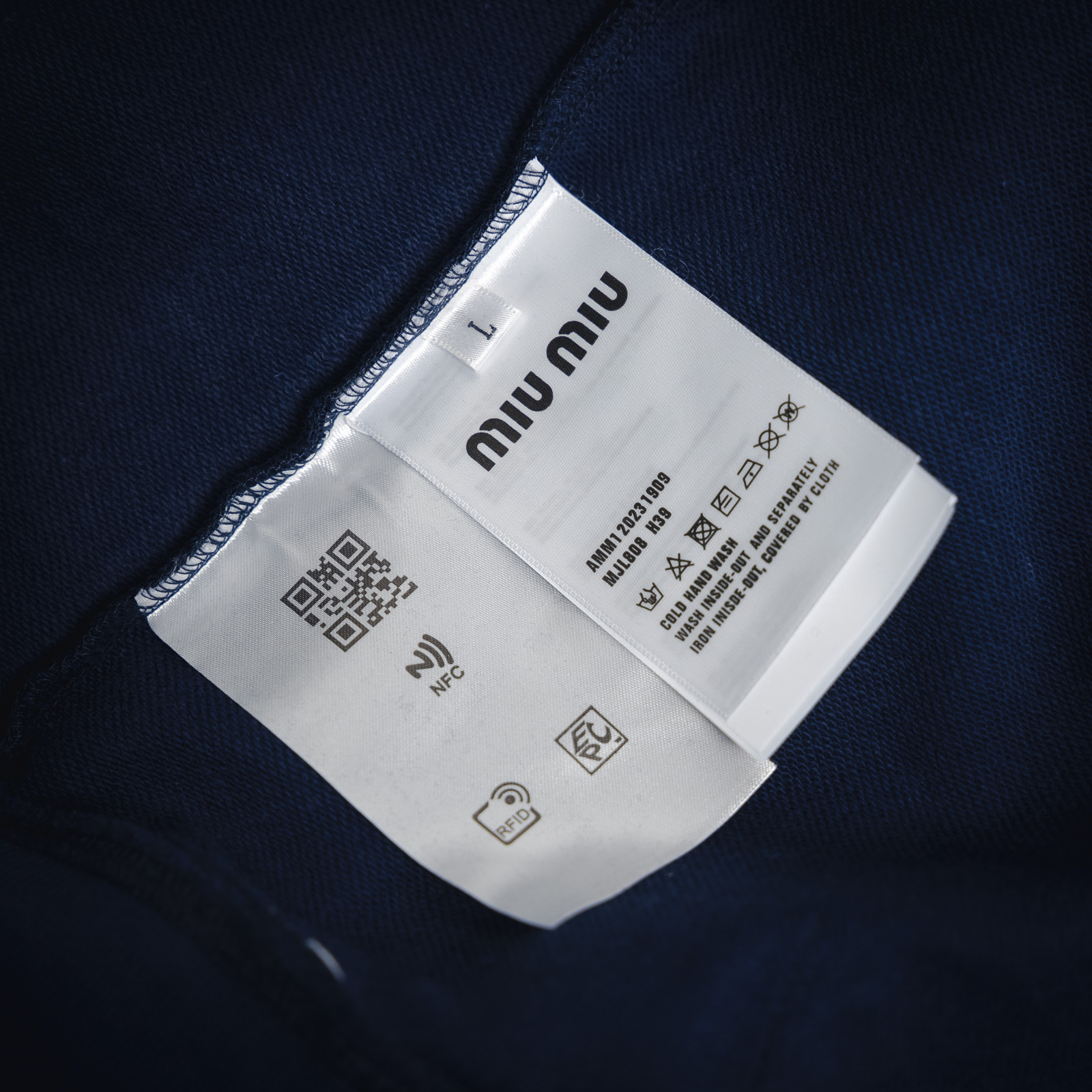 MIUMIU 缪缪 24FW 贴布刺绣字母拉链外套
