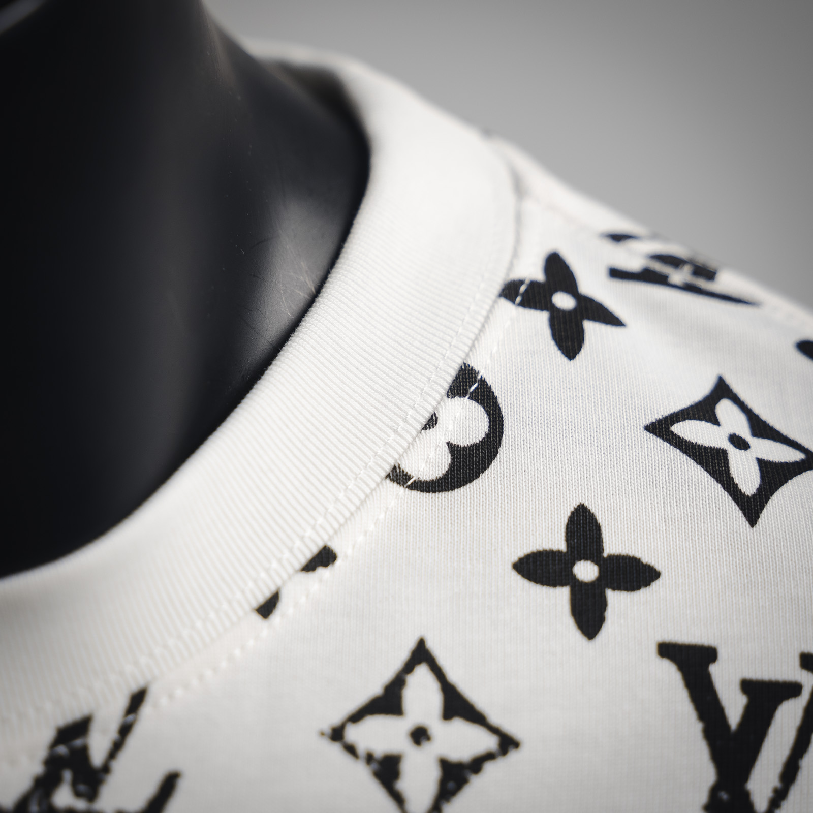 Louis Vuitton/路易威登LV 渐变满印老花印花短袖T恤