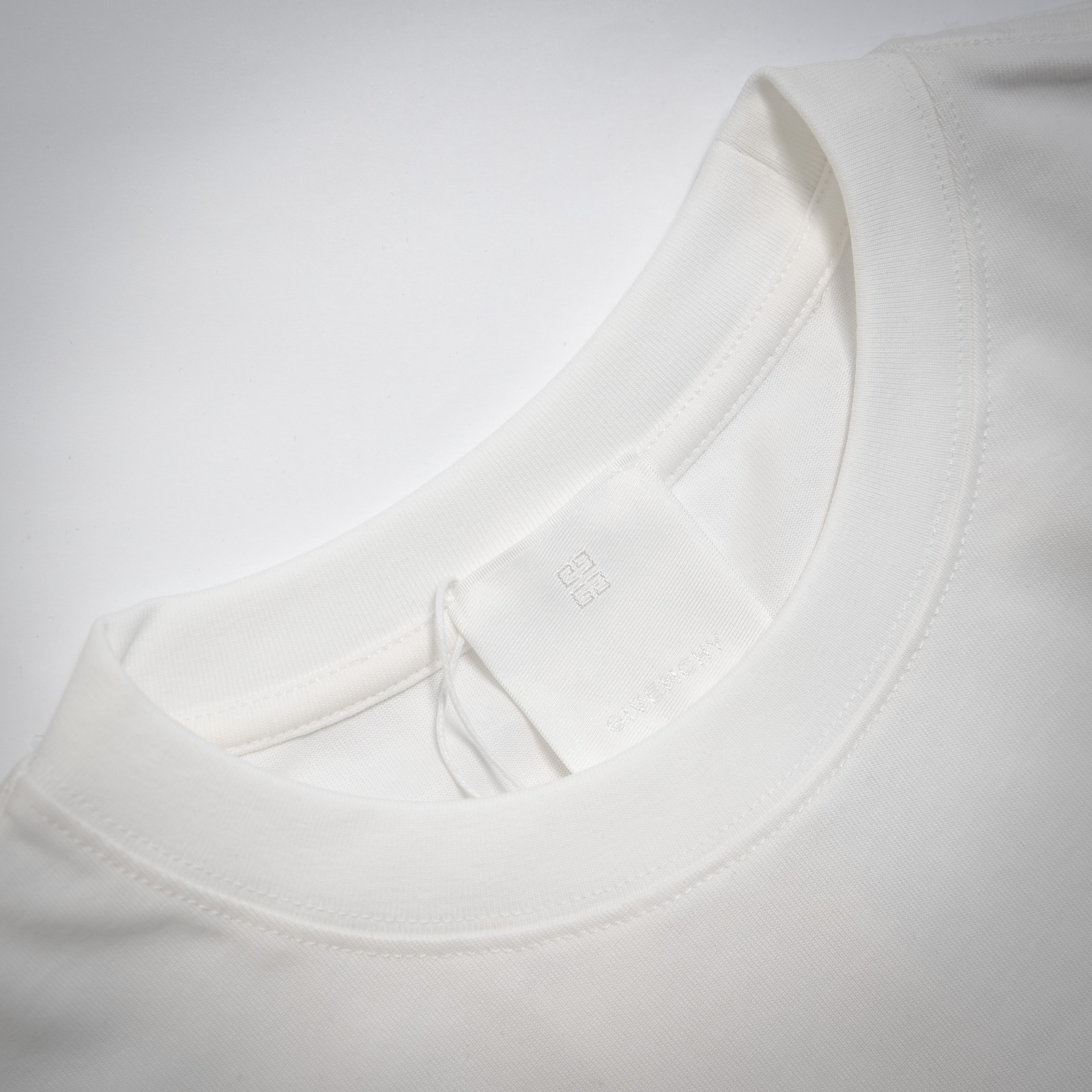 Givenchy 纪梵希 GVC 刺绣字母Logo 短袖T恤