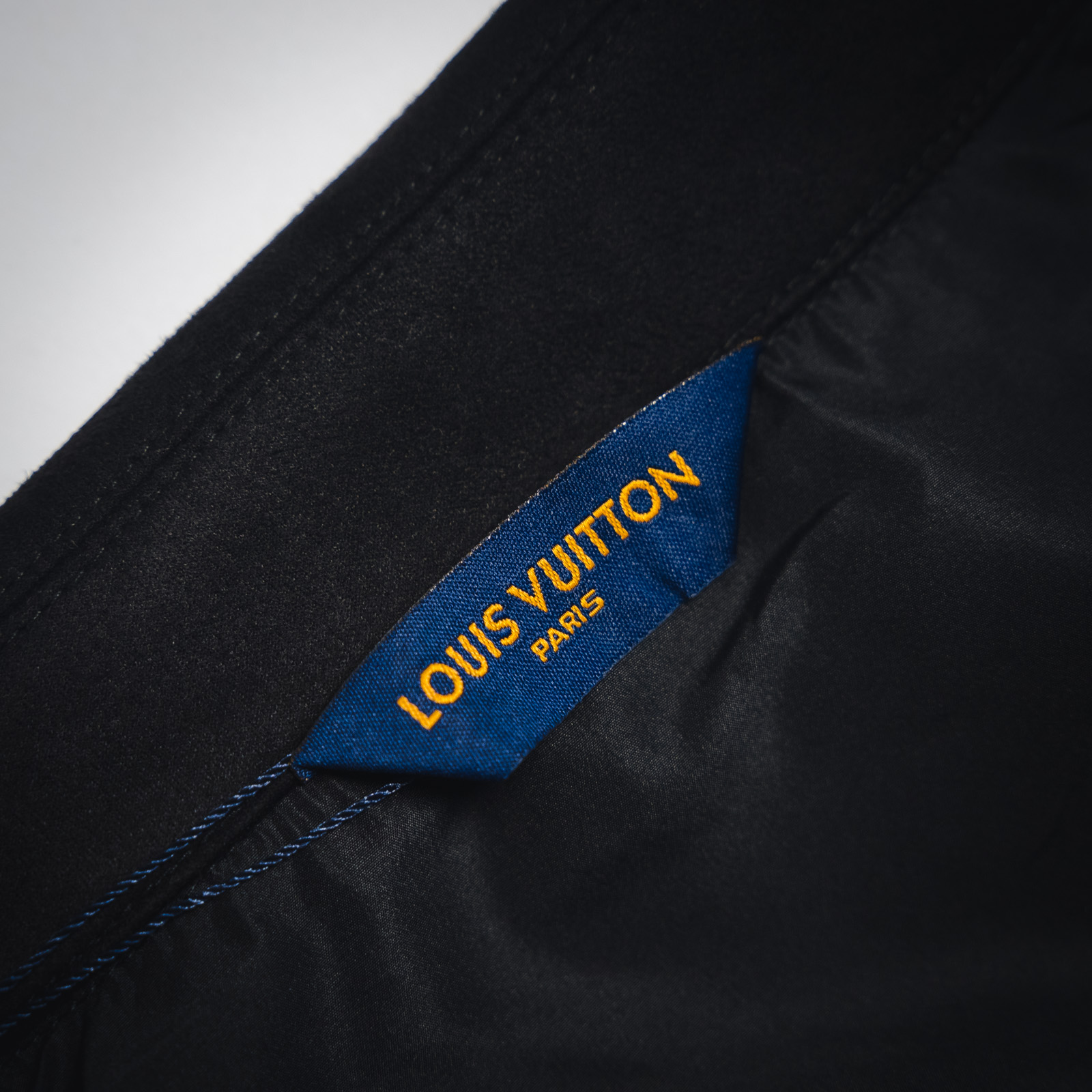 Louis vuitton 路易威登 24fw秋冬新款进口麂皮绒暗纹时尚翻领夹克外套
