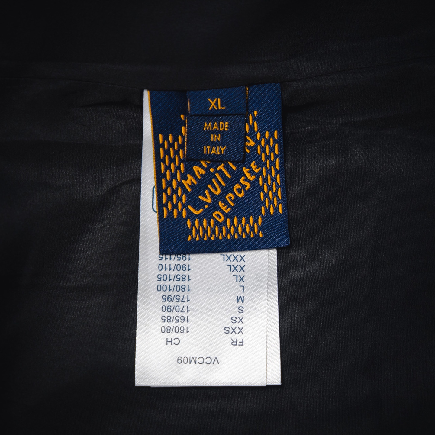 Louis vuitton 路易威登 24fw秋冬新款进口麂皮绒暗纹时尚翻领夹克外套