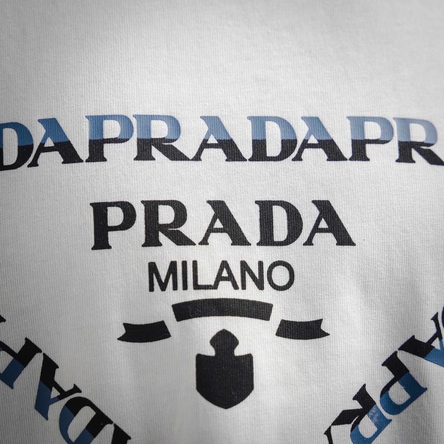 PRADA/普拉达24ss新款三角标拼色字母短袖T恤