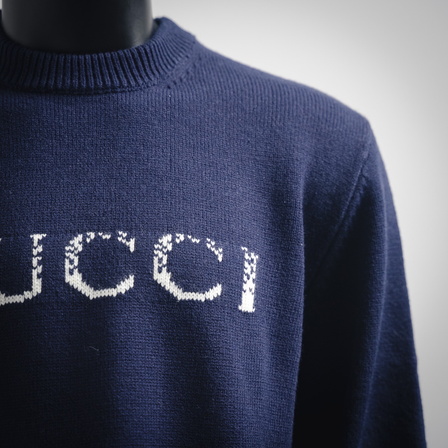 Gucci/古驰 24Fw 渐变提花消散G圆领毛衣