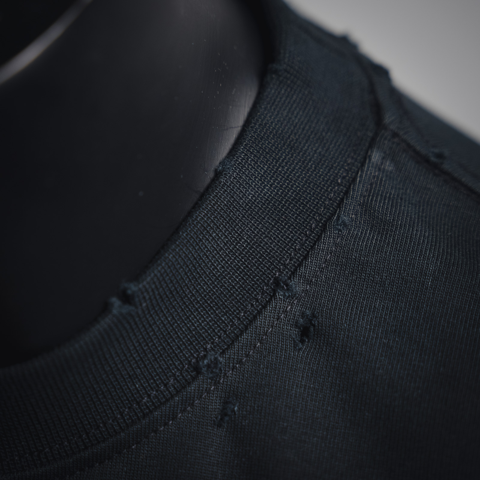 巴黎世家Balenciaga25ss 3B新款logo溶解磨破短袖T恤