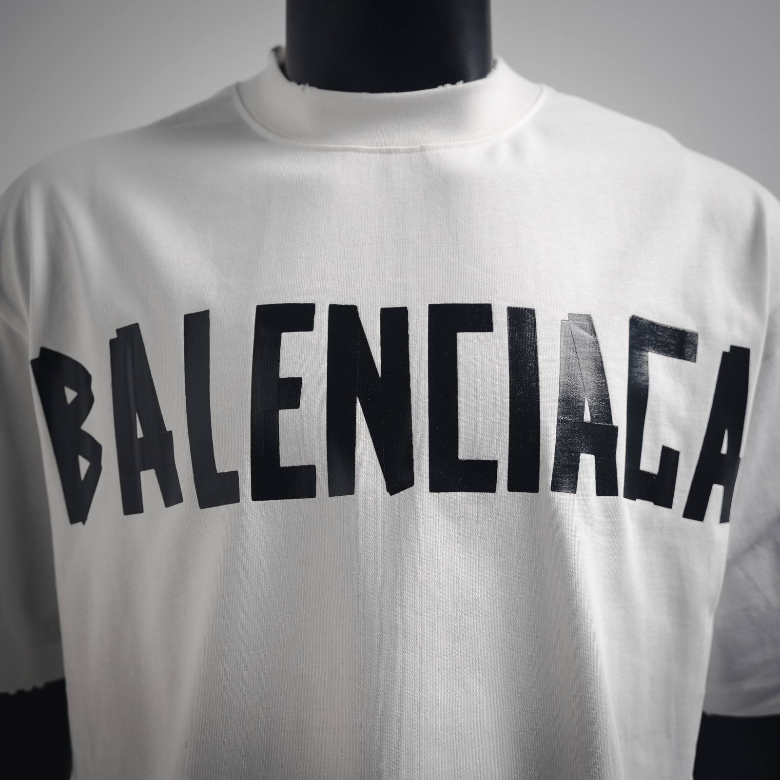 Balenciaga 巴黎世家 24SS 美纹纸字母新款胶带短袖T恤