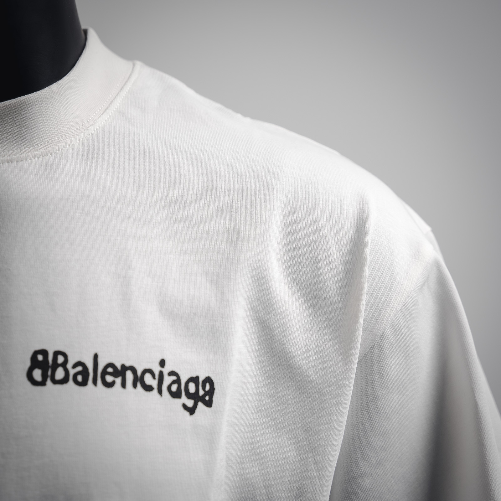 Balenciaga巴黎世家BLCG 24SS涂鸦小字母印花短袖T恤