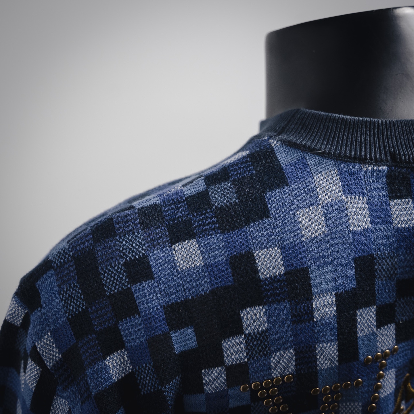 Louis Vuitton/路易威登 24Fw 提花迷彩马赛克铆钉字母棋盘格毛衣