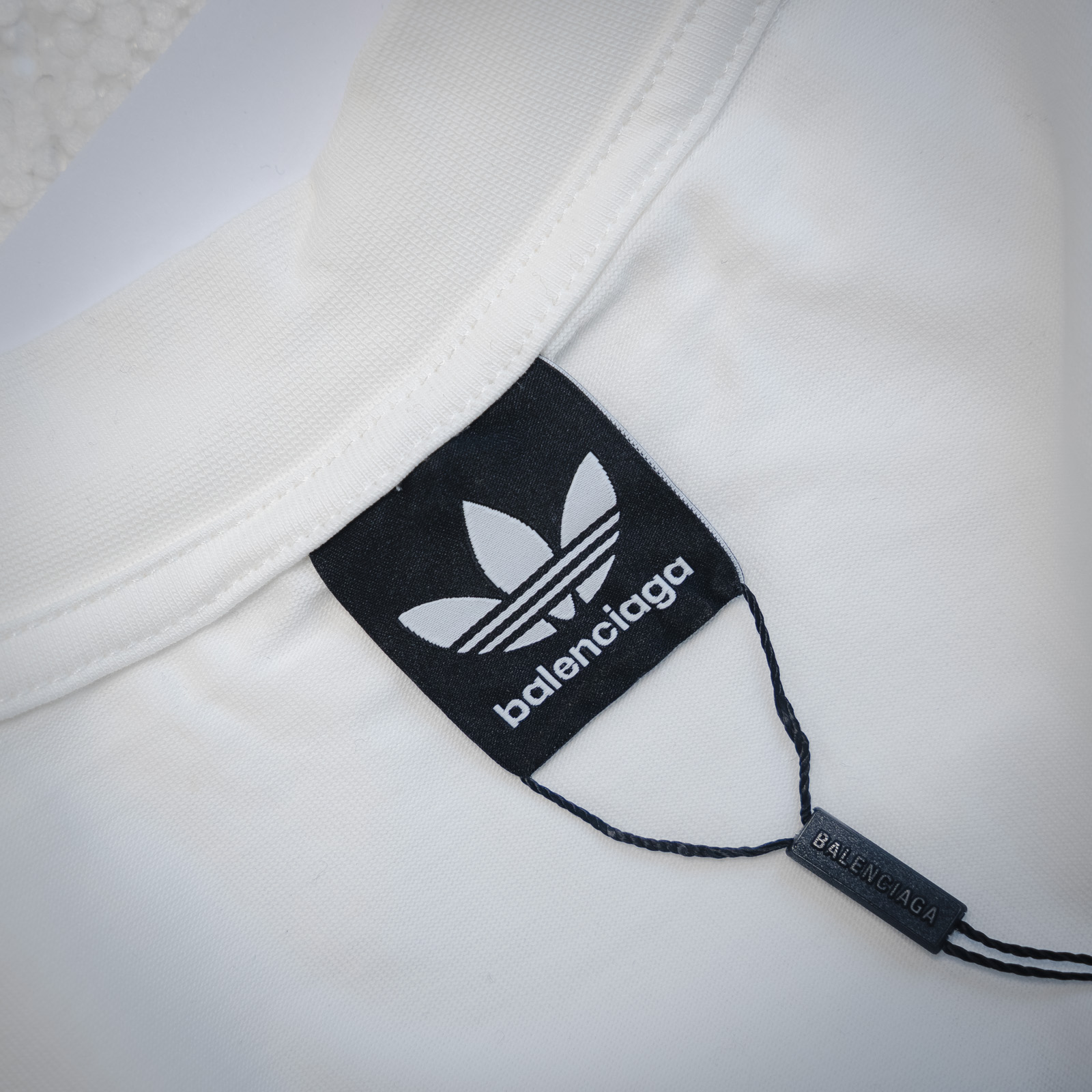 刺绣款） Adidas & Balenciaga联名刺绣款短袖T恤