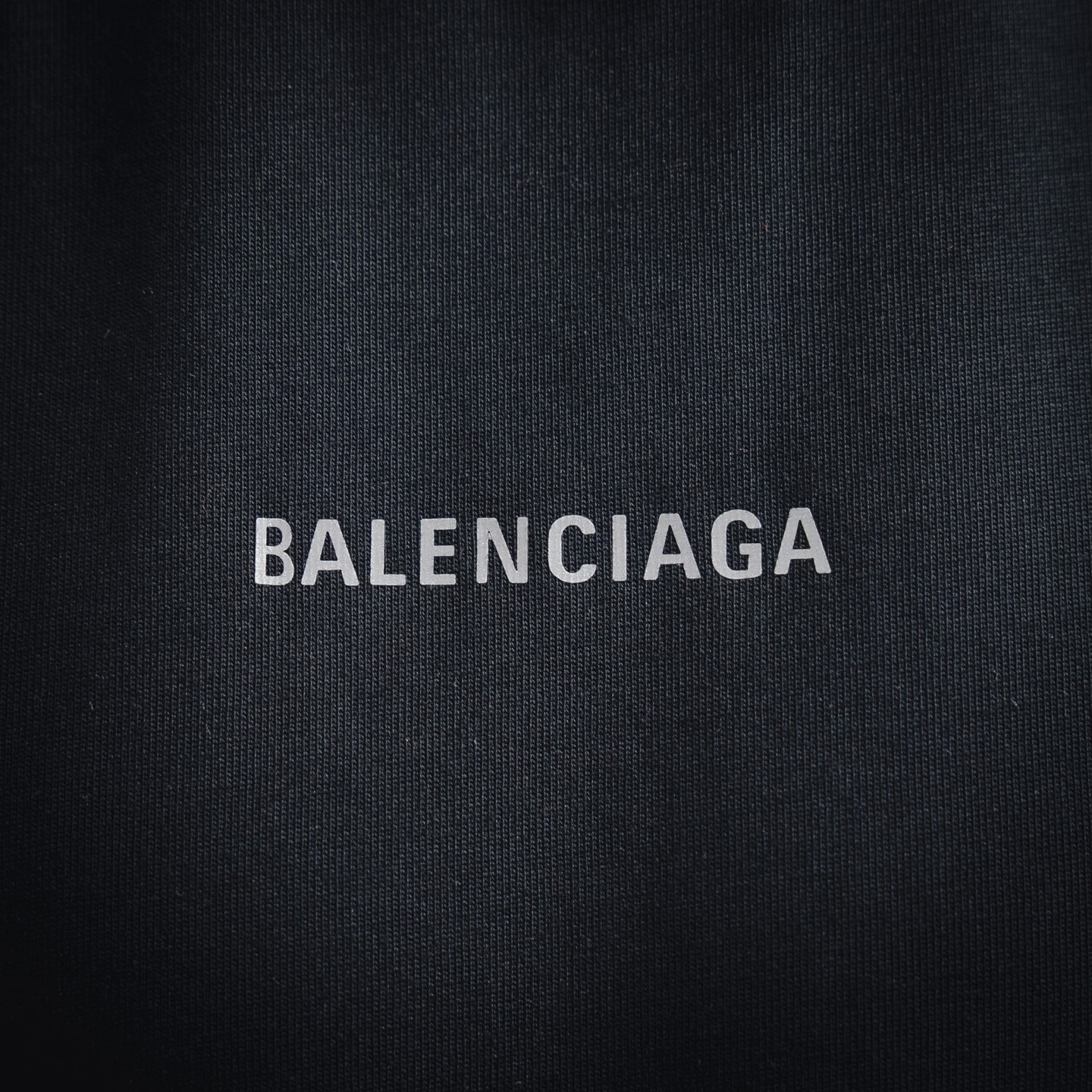 Balenciaga巴黎世家BLCG 24ss后背反光字母logo短袖T恤
