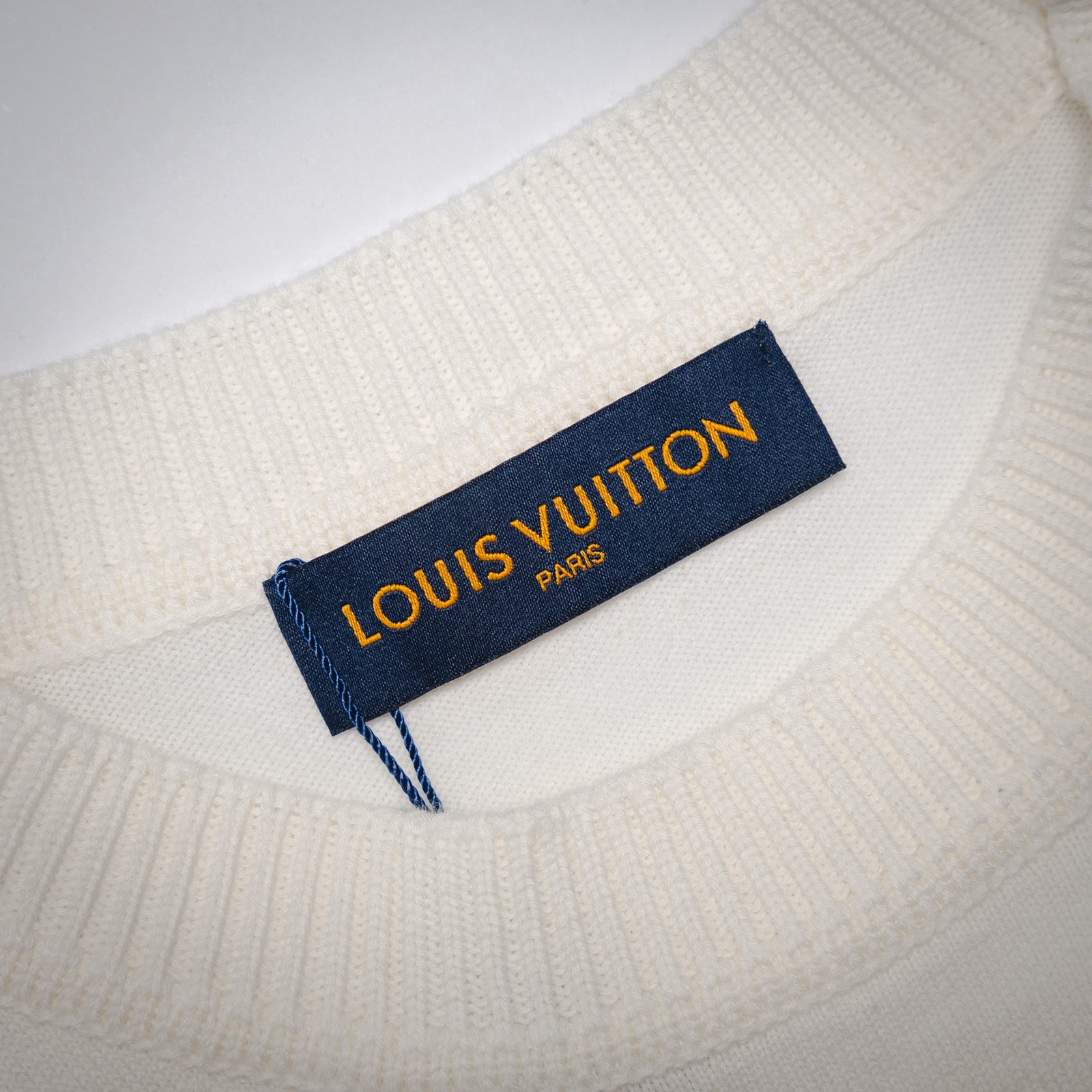 LOUIS VUITTON/路易威登LV 25ss珠光纱章仔针织短袖 刺绣工艺
