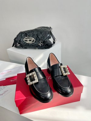 Roger Vivier Shoes Loafers Cowhide Spring Collection