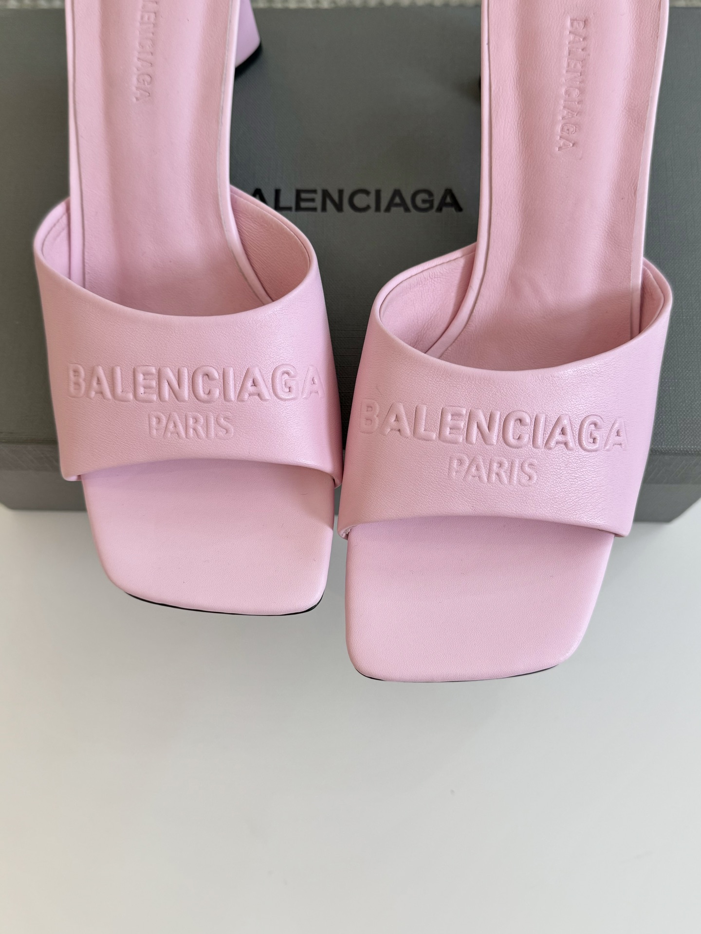 Balenciaga2024春季爆单款Balenciaga新品发售秀场专卖订制款顶级版本独家首发Bale