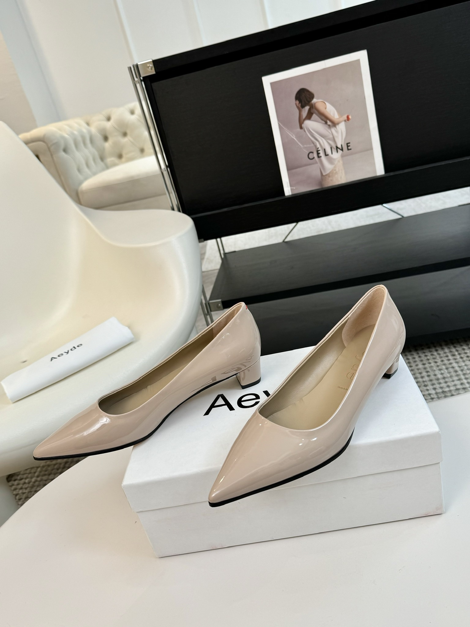 Aeyde简约时尚单鞋超级舒服！非常舒服！重要的事情要重复淡淡的米杏色显白又百搭羊皮材质柔软舒适度很高温