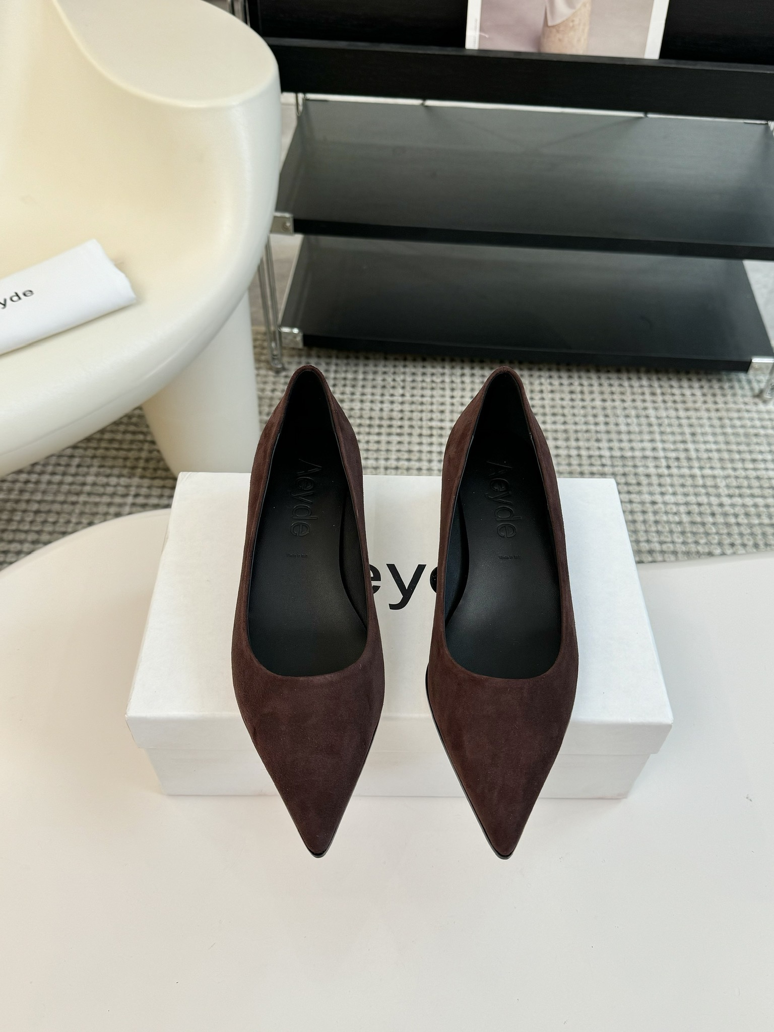 Aeyde简约时尚单鞋超级舒服！非常舒服！重要的事情要重复淡淡的米杏色显白又百搭羊皮材质柔软舒适度很高温