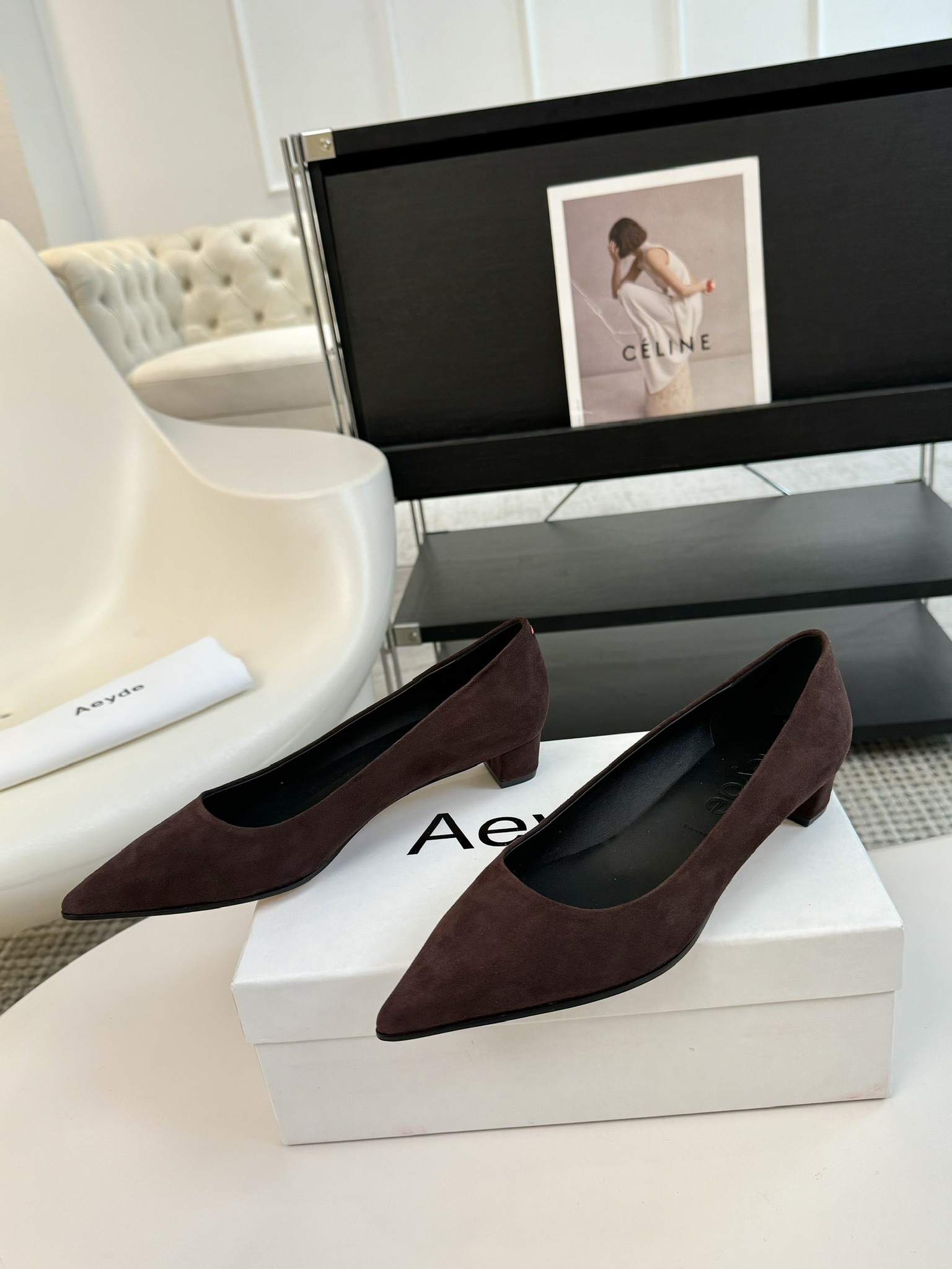 Aeyde简约时尚单鞋超级舒服！非常舒服！重要的事情要重复淡淡的米杏色显白又百搭羊皮材质柔软舒适度很高温