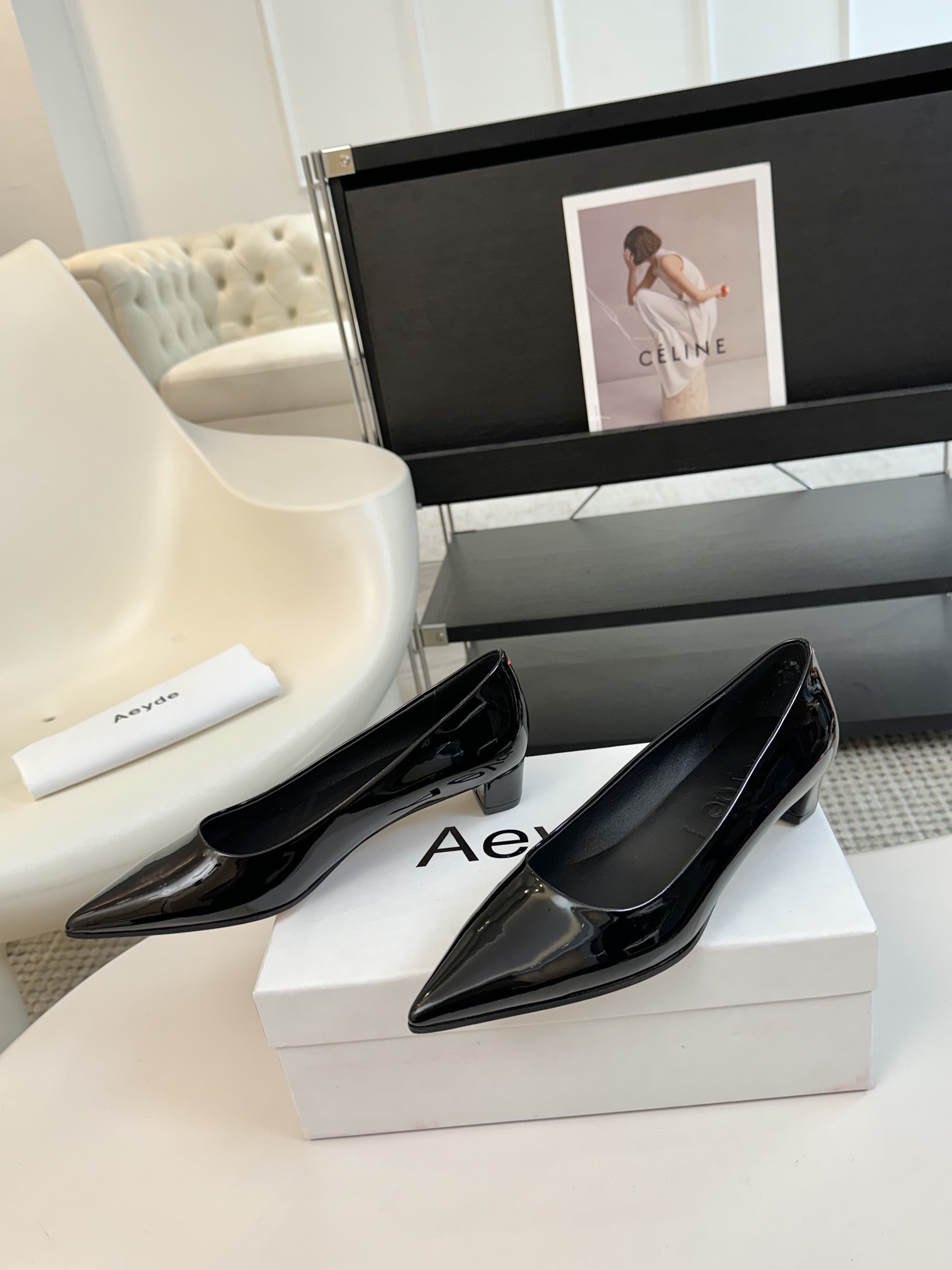 Aeyde简约时尚单鞋超级舒服！非常舒服！重要的事情要重复淡淡的米杏色显白又百搭羊皮材质柔软舒适度很高温