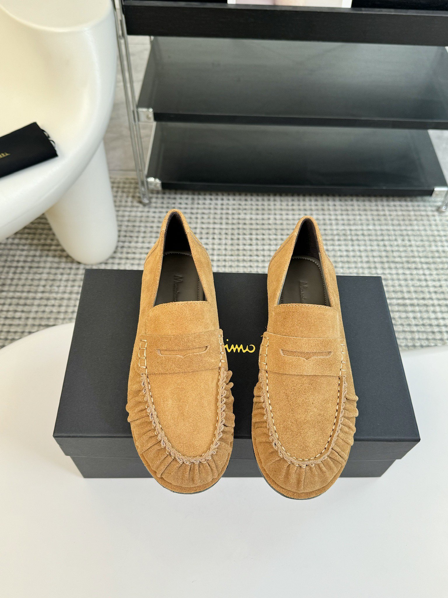 MAssimoDutti新品秋冬新款爆款平底乐福鞋可以暴走的平底鞋复古的巧克力配色充满法式风情极简设计理