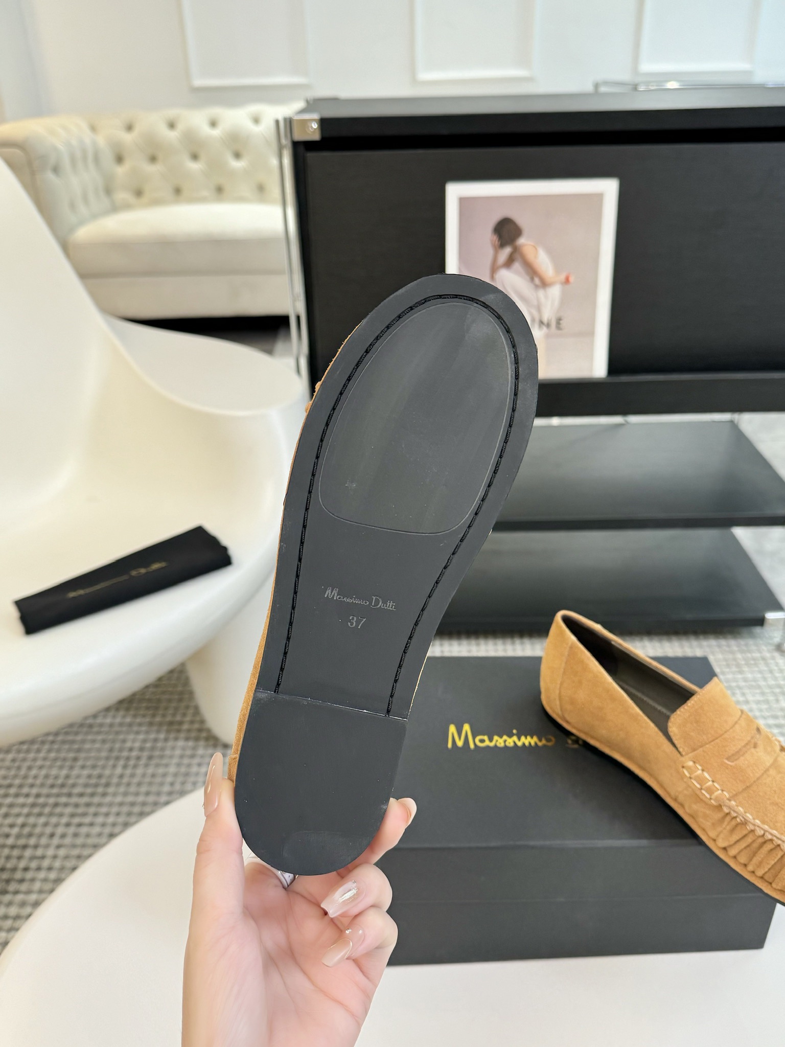 MAssimoDutti新品秋冬新款爆款平底乐福鞋可以暴走的平底鞋复古的巧克力配色充满法式风情极简设计理