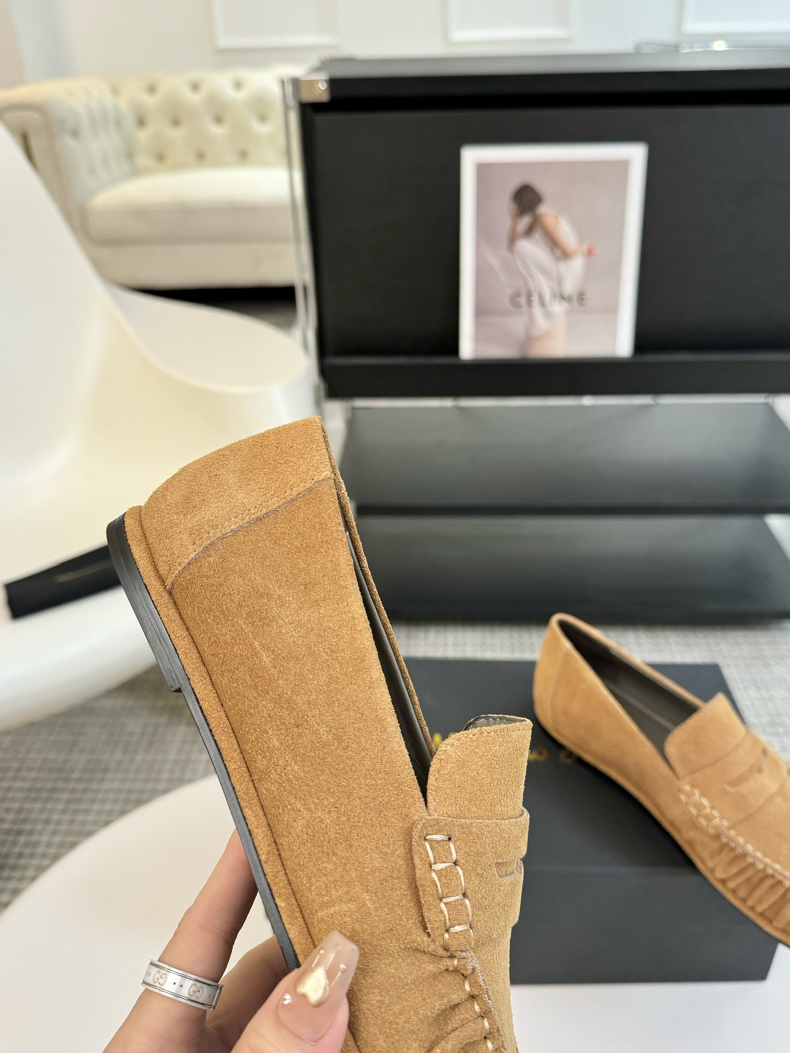 MAssimoDutti新品秋冬新款爆款平底乐福鞋可以暴走的平底鞋复古的巧克力配色充满法式风情极简设计理