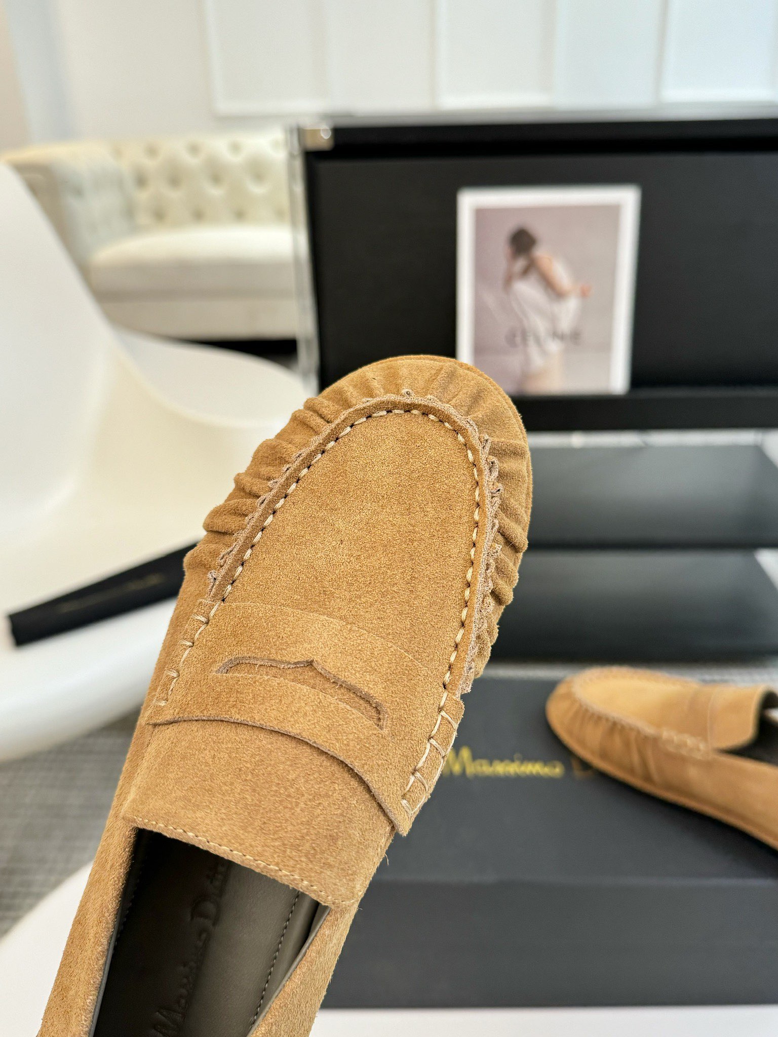 MAssimoDutti新品秋冬新款爆款平底乐福鞋可以暴走的平底鞋复古的巧克力配色充满法式风情极简设计理